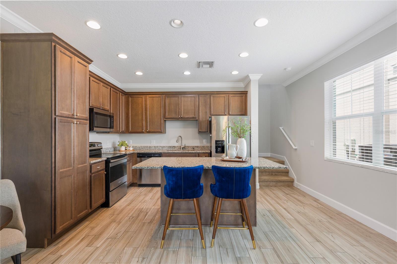 527 JETSTAR LN, OLDSMAR, FL, 34677