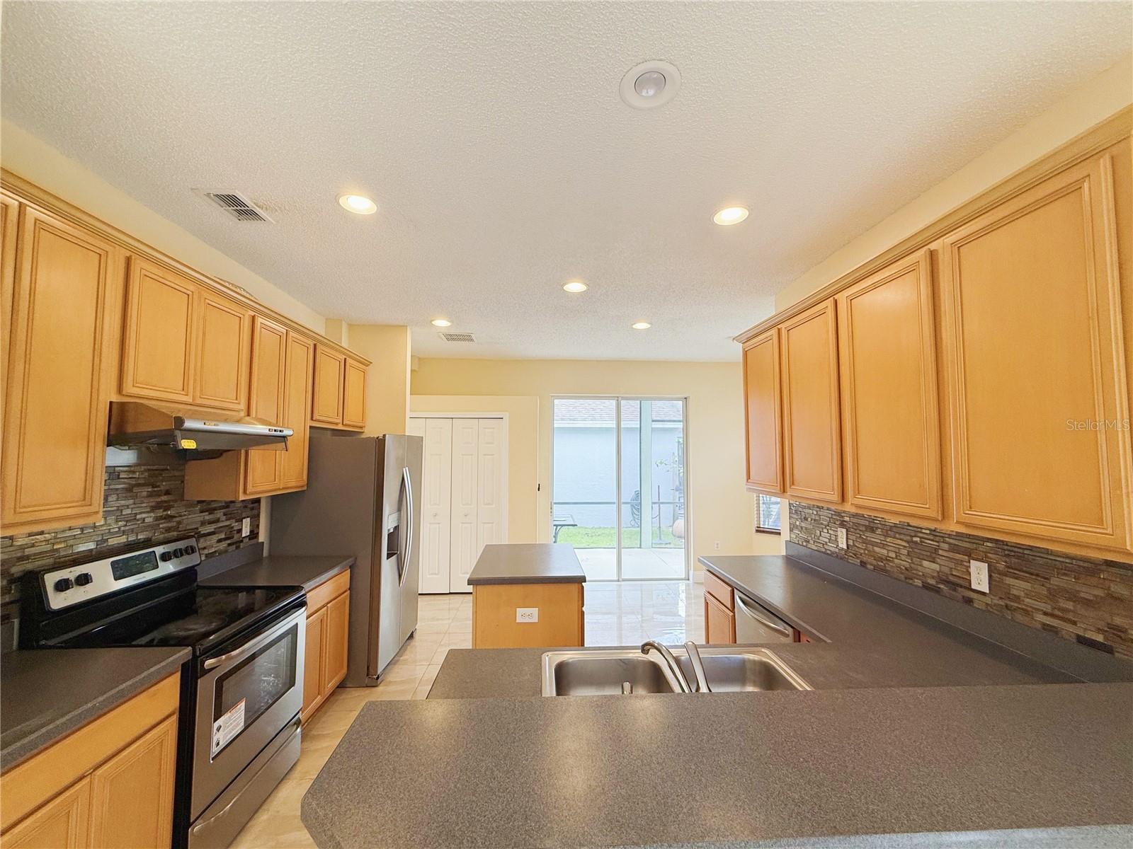 909 DEVON CREEK RD, WINTER SPRINGS, FL, 32708