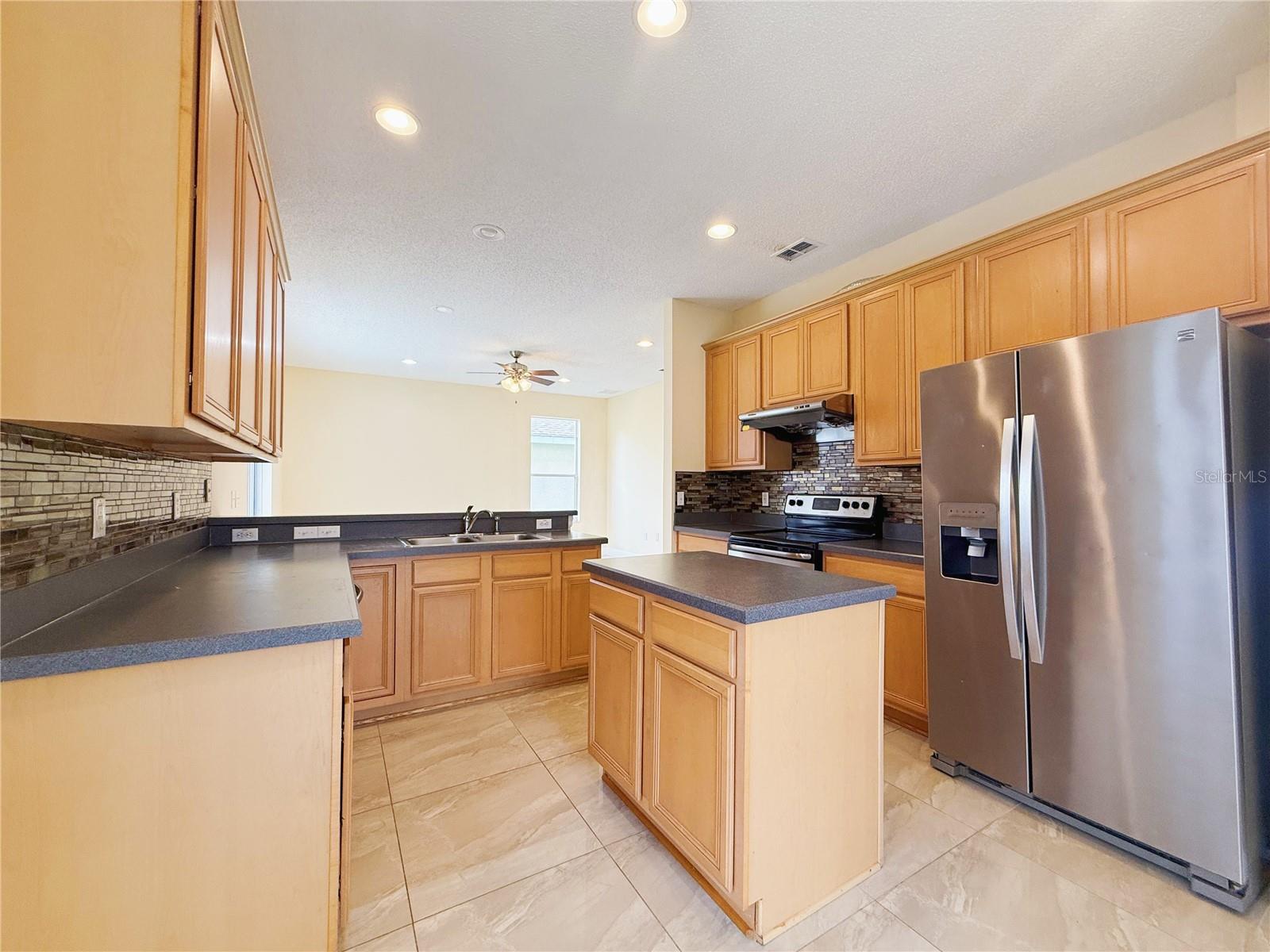 909 DEVON CREEK RD, WINTER SPRINGS, FL, 32708