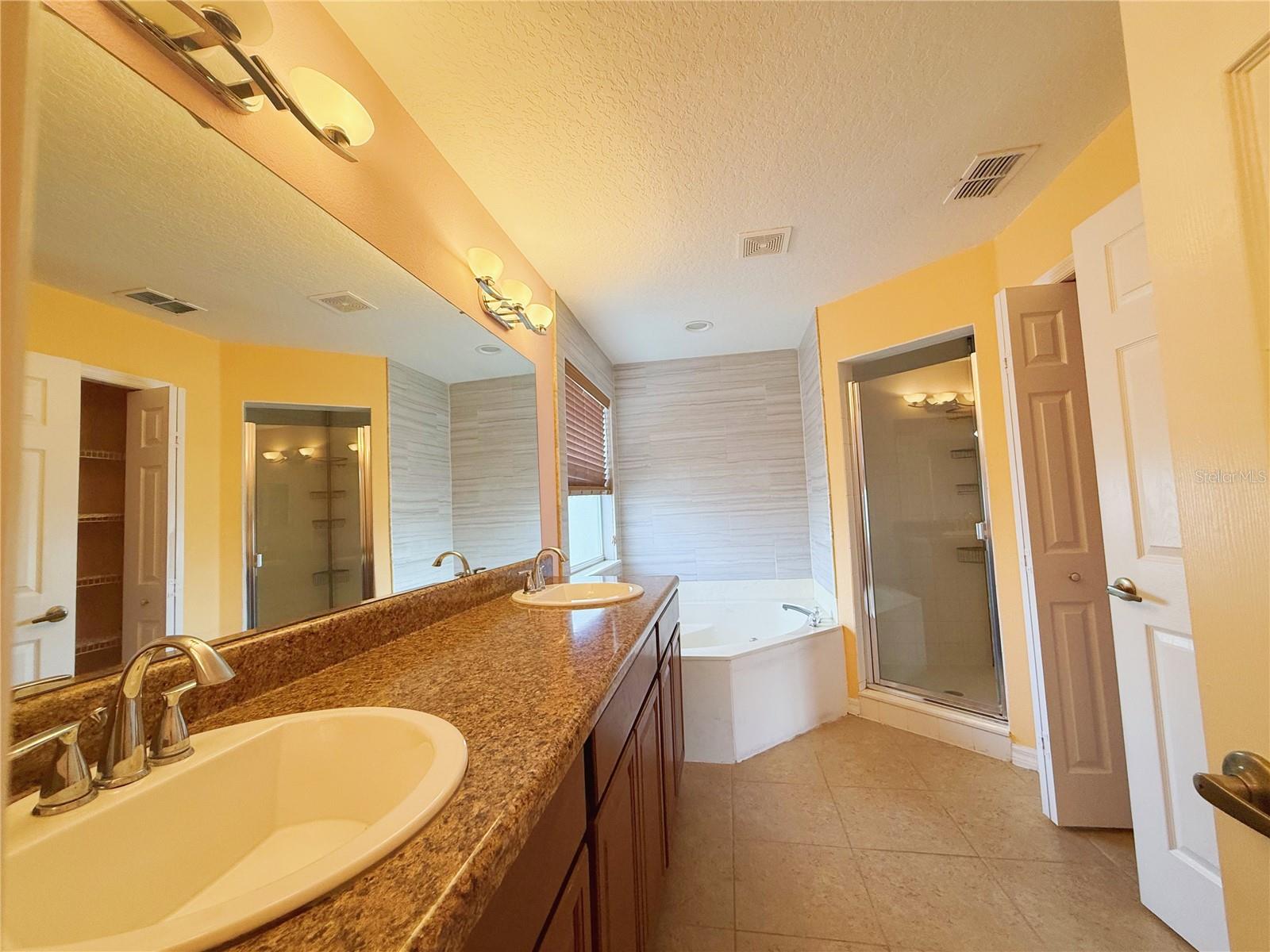 909 DEVON CREEK RD, WINTER SPRINGS, FL, 32708