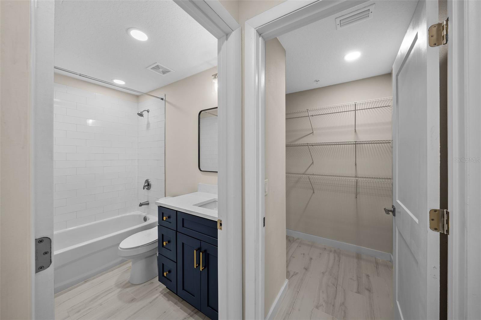 3890 34TH AVE S #103, ST PETERSBURG, FL, 33711