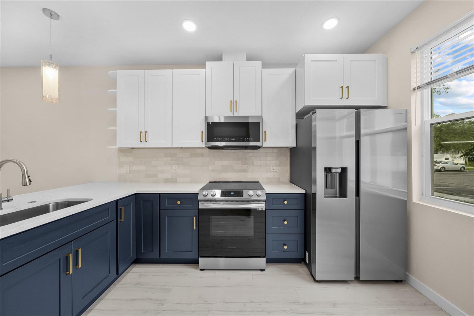 3890 34TH AVE S #103, ST PETERSBURG, FL, 33711