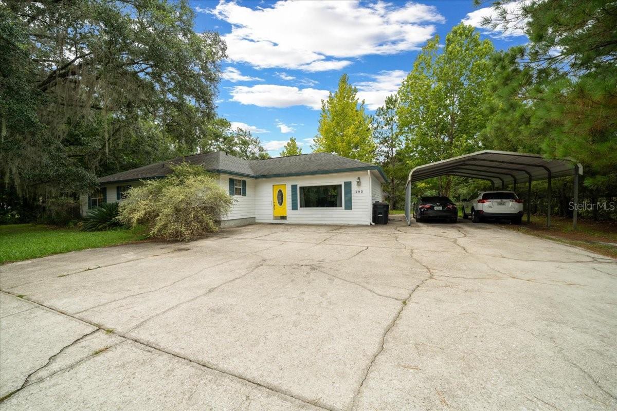 203 NW HWY 441, MICANOPY, FL, 32667