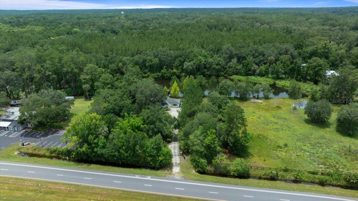 203 NW HWY 441, MICANOPY, FL, 32667
