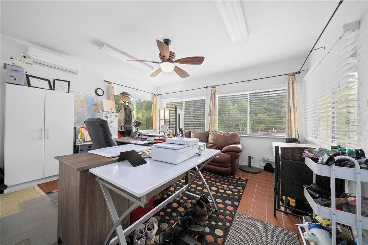 203 NW HWY 441, MICANOPY, FL, 32667