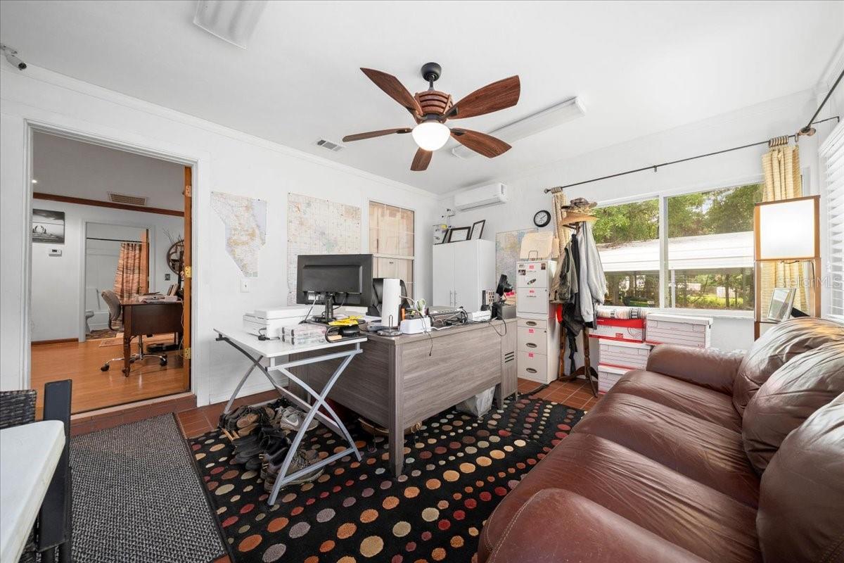 203 NW HWY 441, MICANOPY, FL, 32667