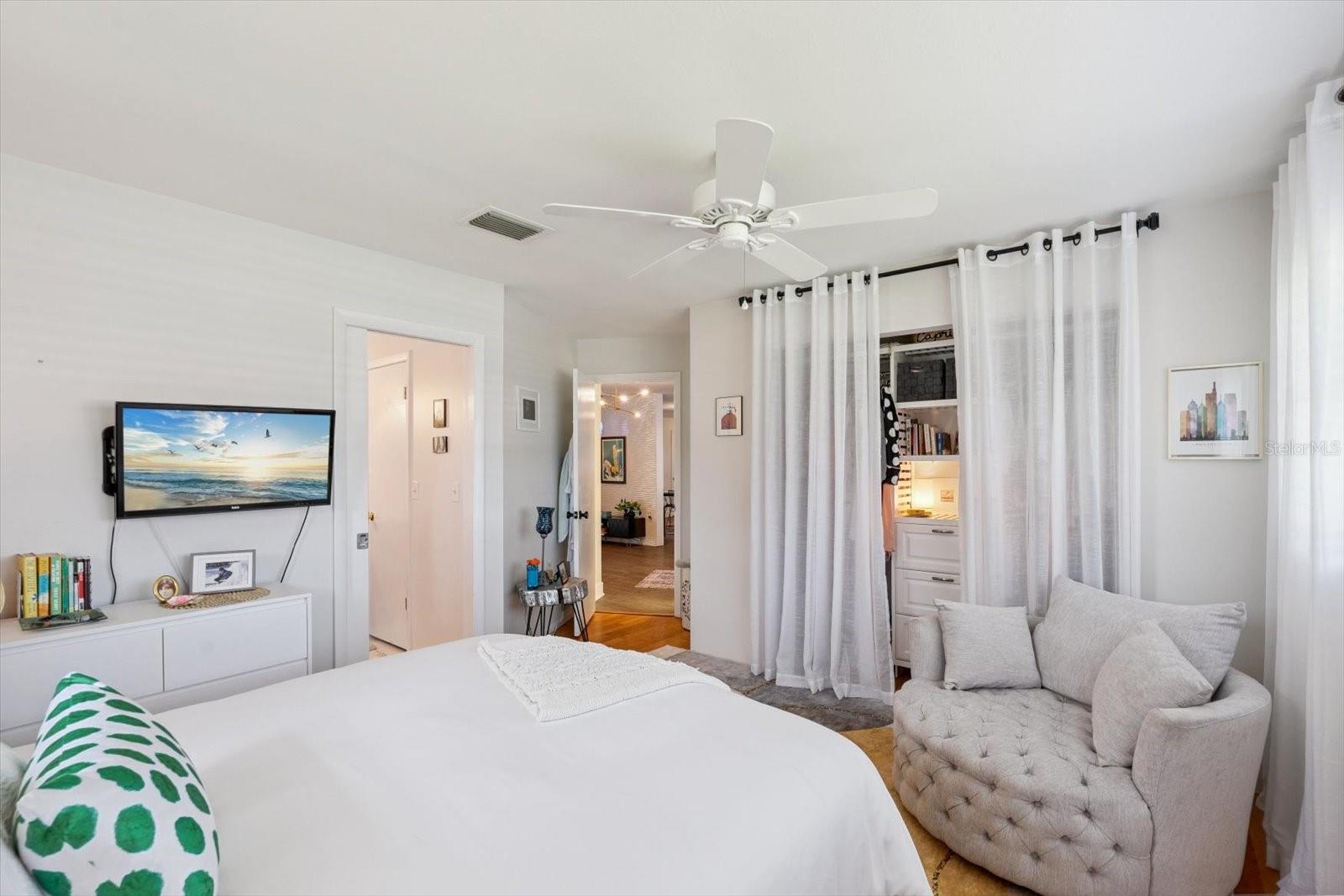 A4657868 Property Photo