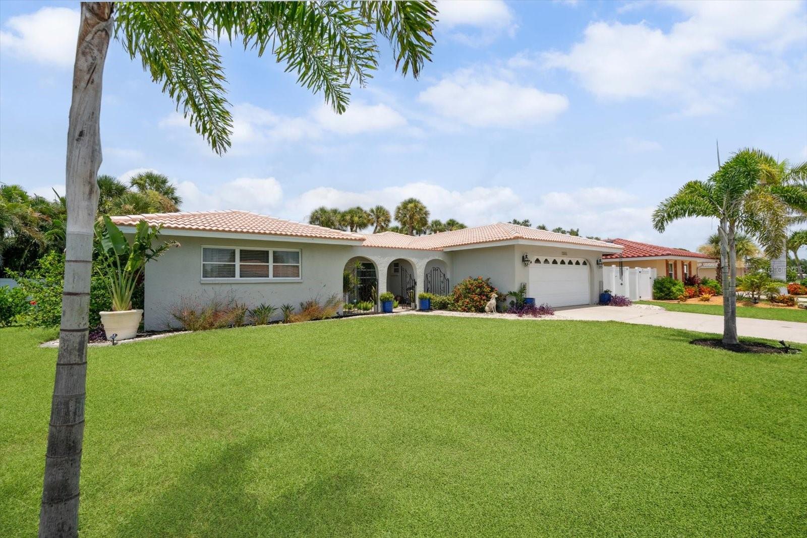 A4657868 Property Photo