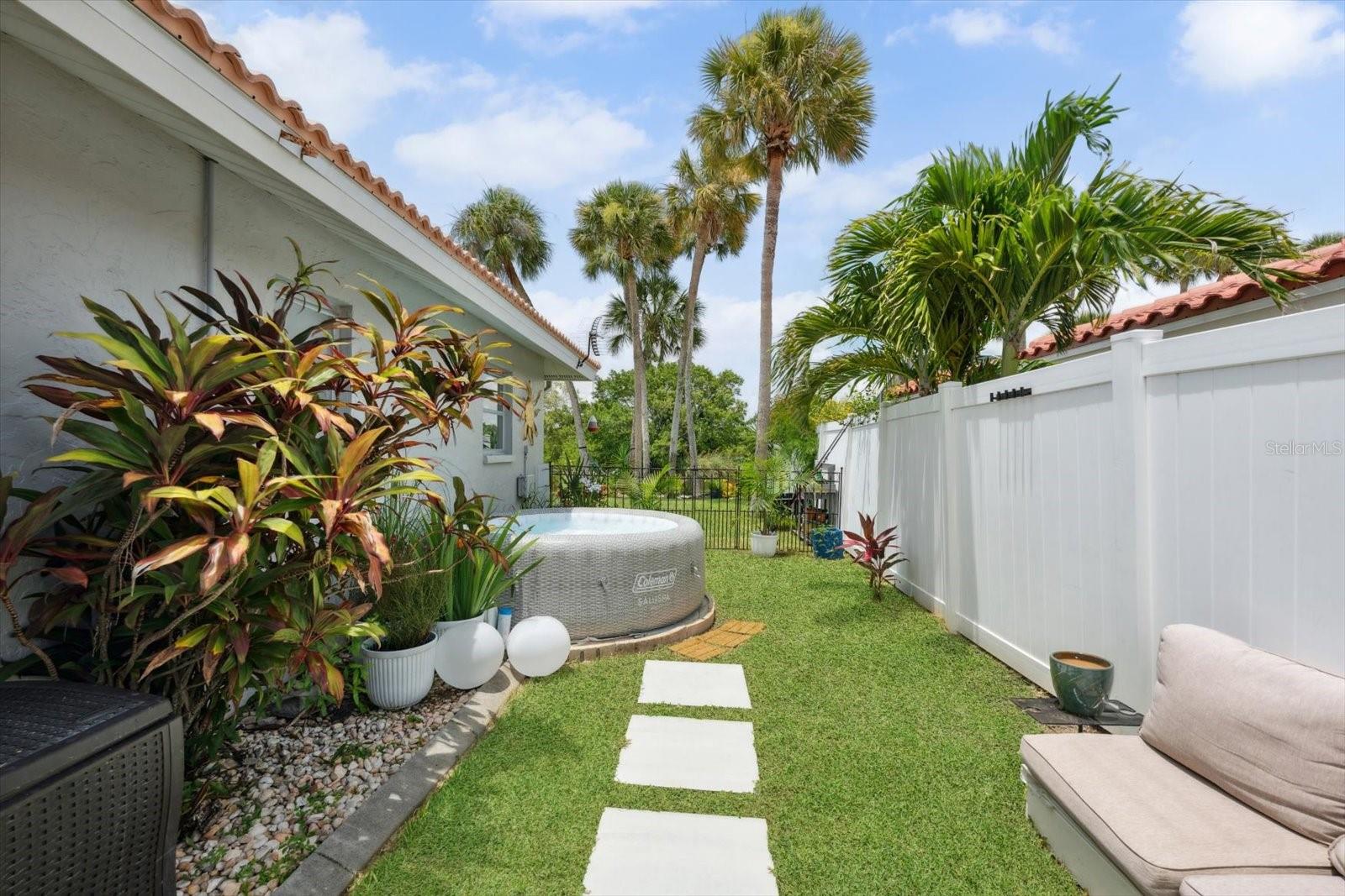 A4657868 Property Photo