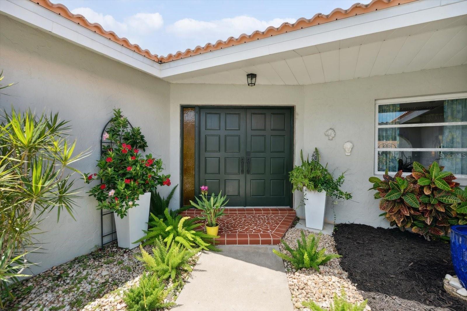 A4657868 Property Photo