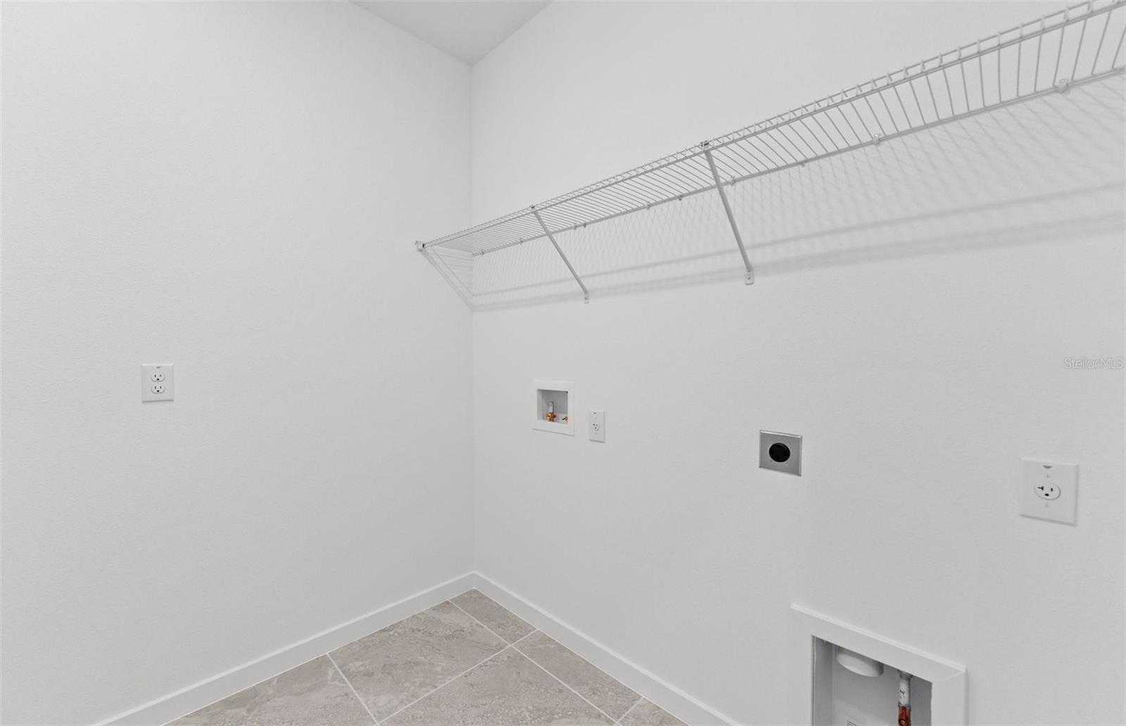 33251 BINDING TIES LN, WESLEY CHAPEL, FL, 33545