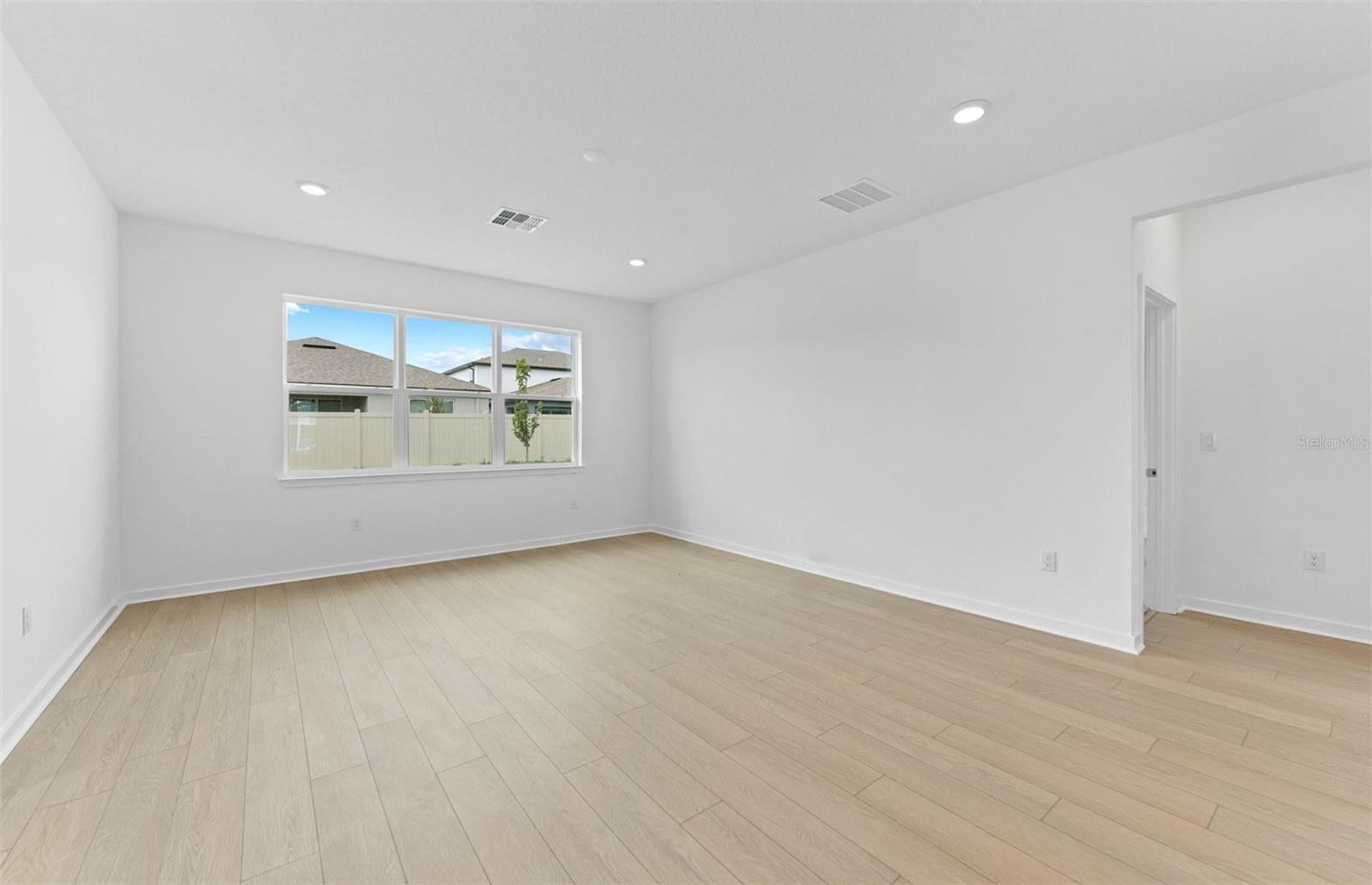 33251 BINDING TIES LN, WESLEY CHAPEL, FL, 33545