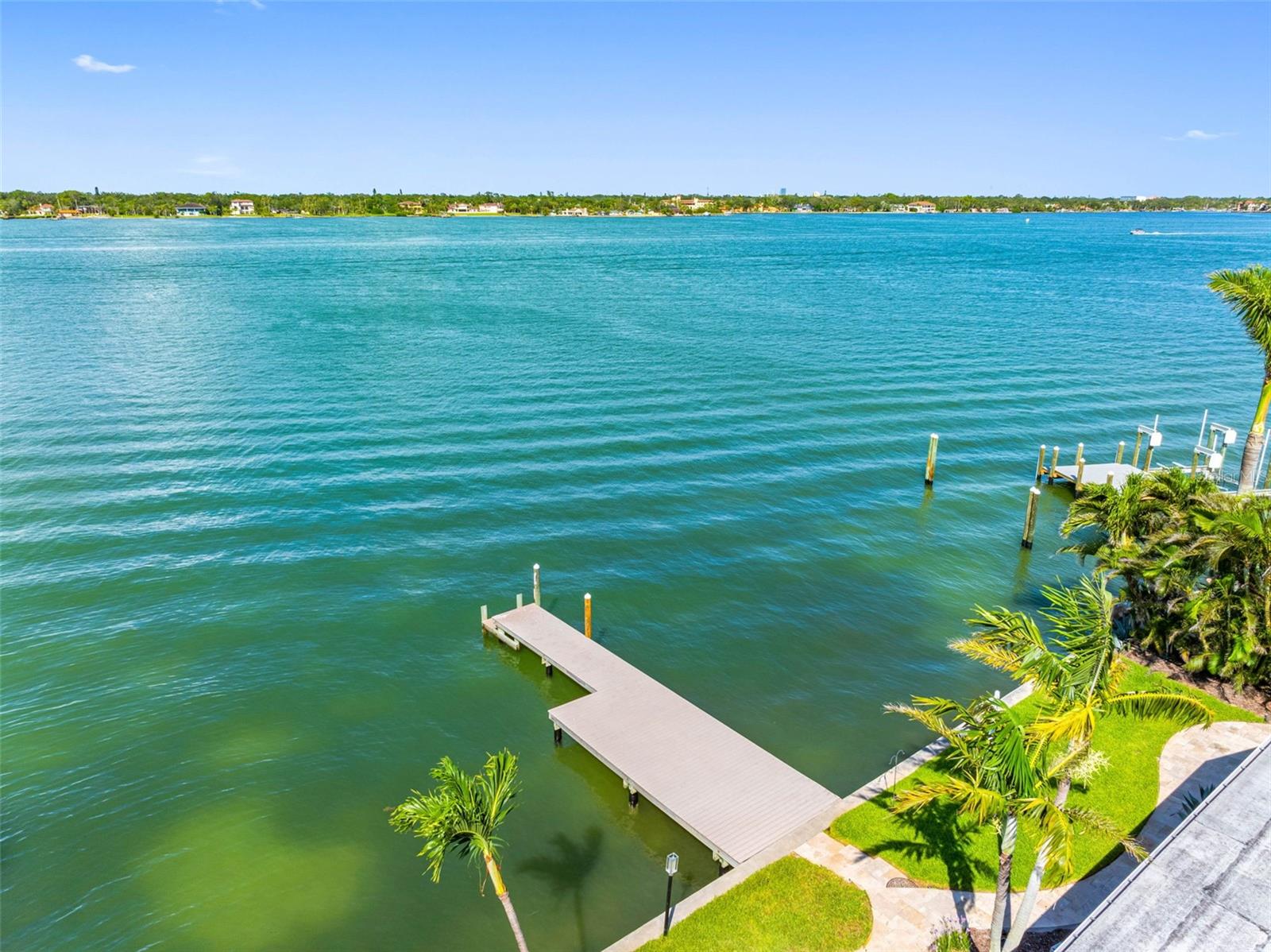 11085 9TH ST E, TREASURE ISLAND, FL, 33706