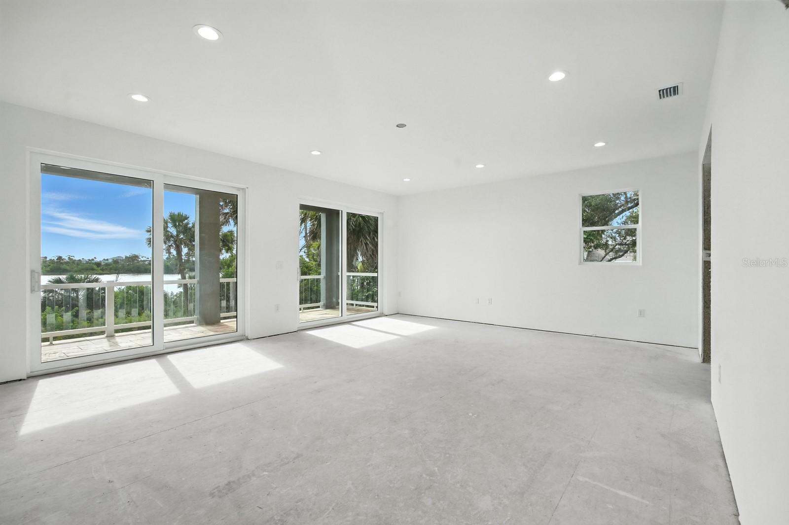 223 S RIVERWALK DR, PALM COAST, FL, 32137