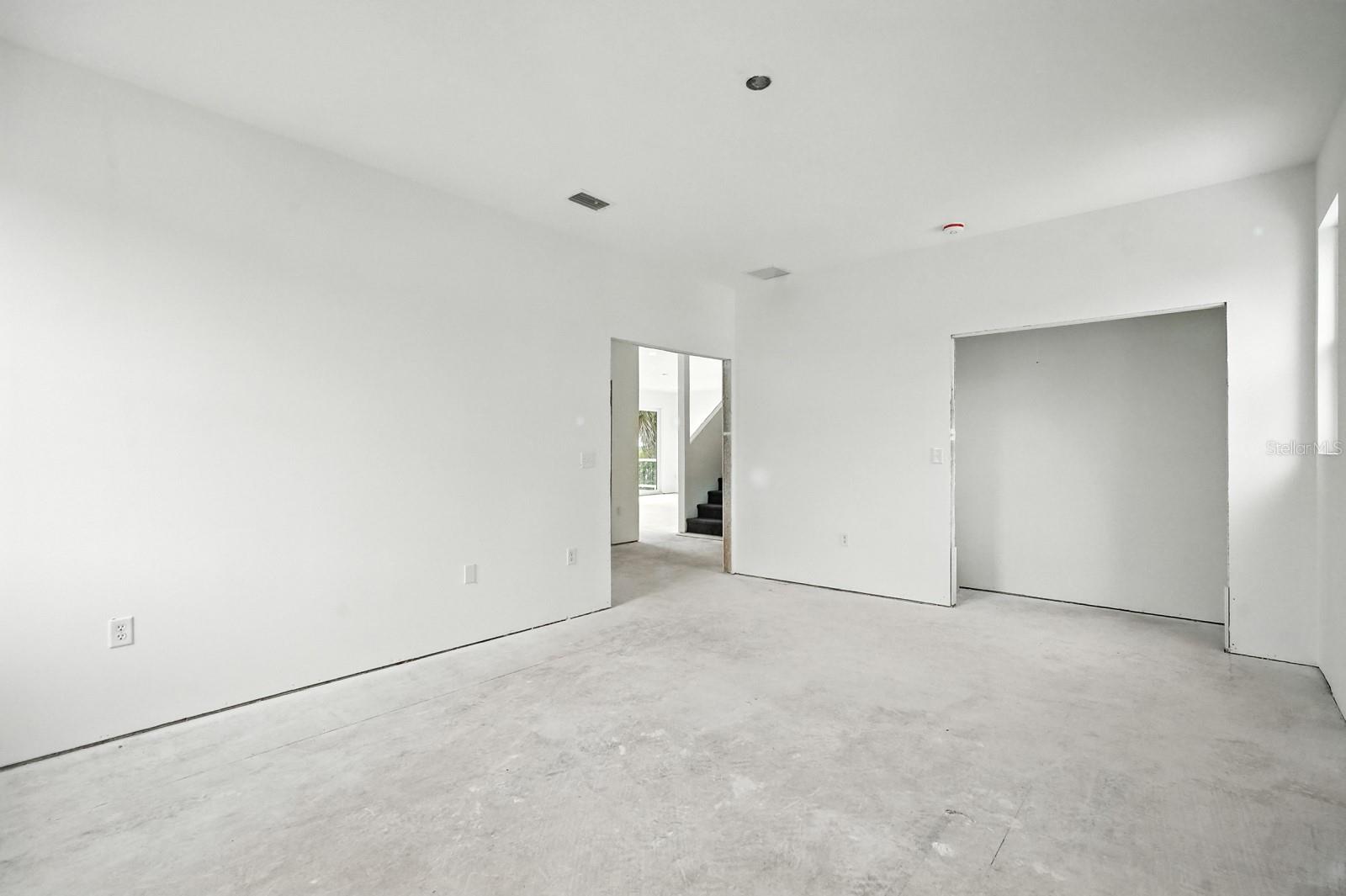 223 S RIVERWALK DR, PALM COAST, FL, 32137