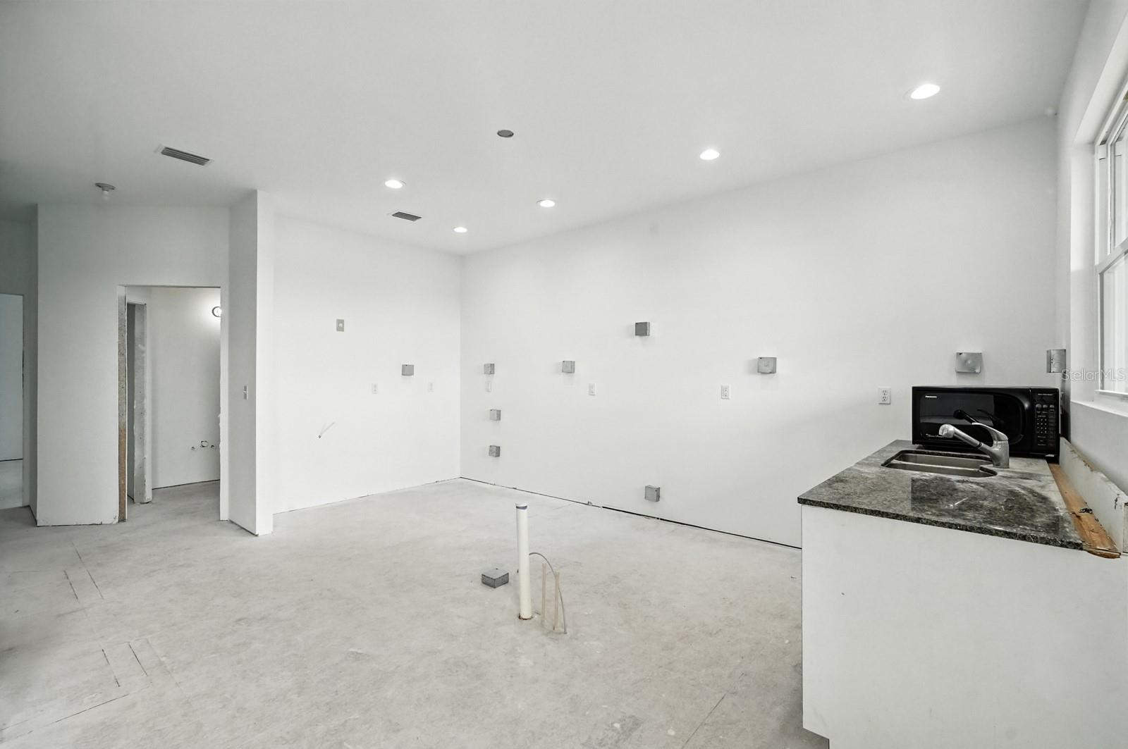 223 S RIVERWALK DR, PALM COAST, FL, 32137