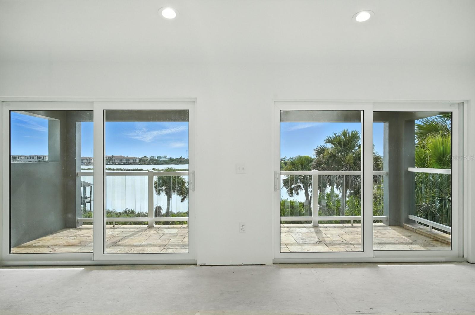 223 S RIVERWALK DR, PALM COAST, FL, 32137