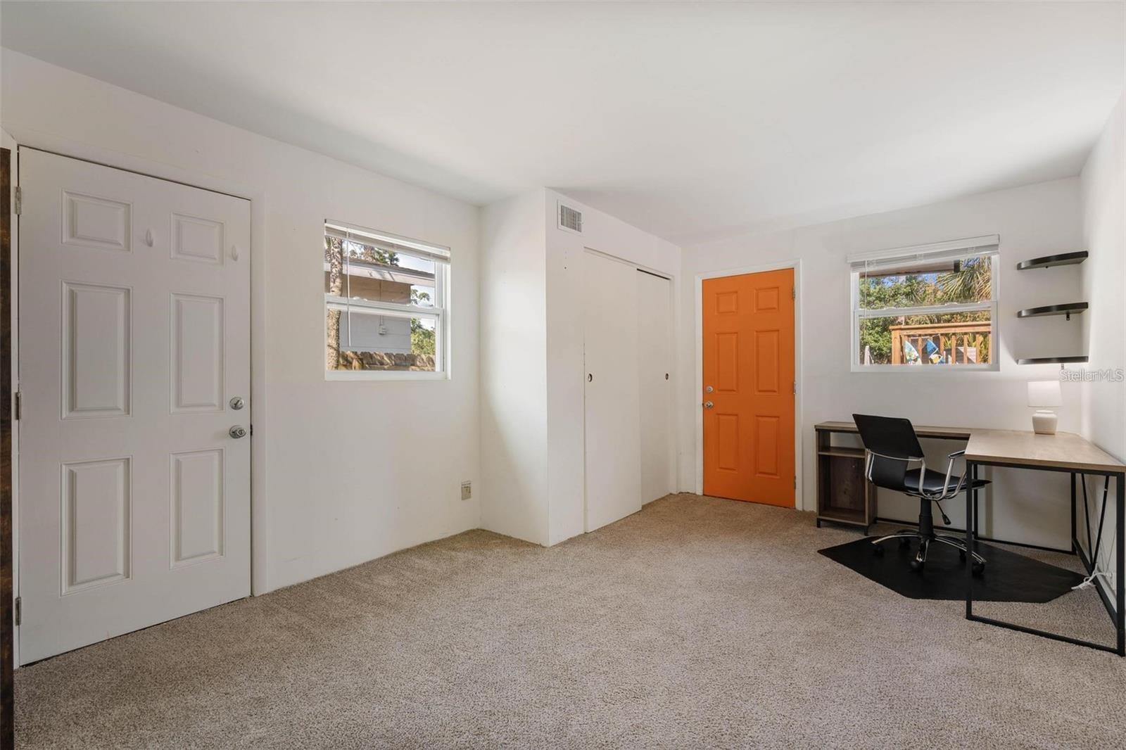 229 COLUMBUS AVE, DAYTONA BEACH, FL, 32118