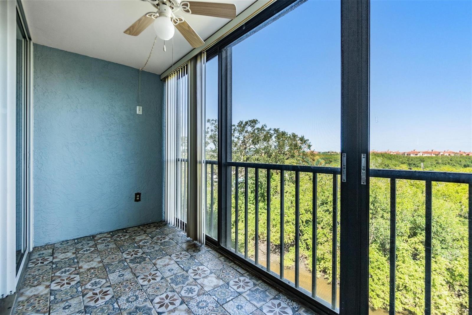 900 COVE CAY DR #4B, CLEARWATER, FL, 33760