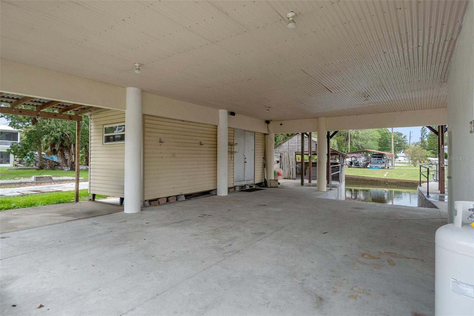 6245 ISLAND DR, WEEKI WACHEE, FL, 34607