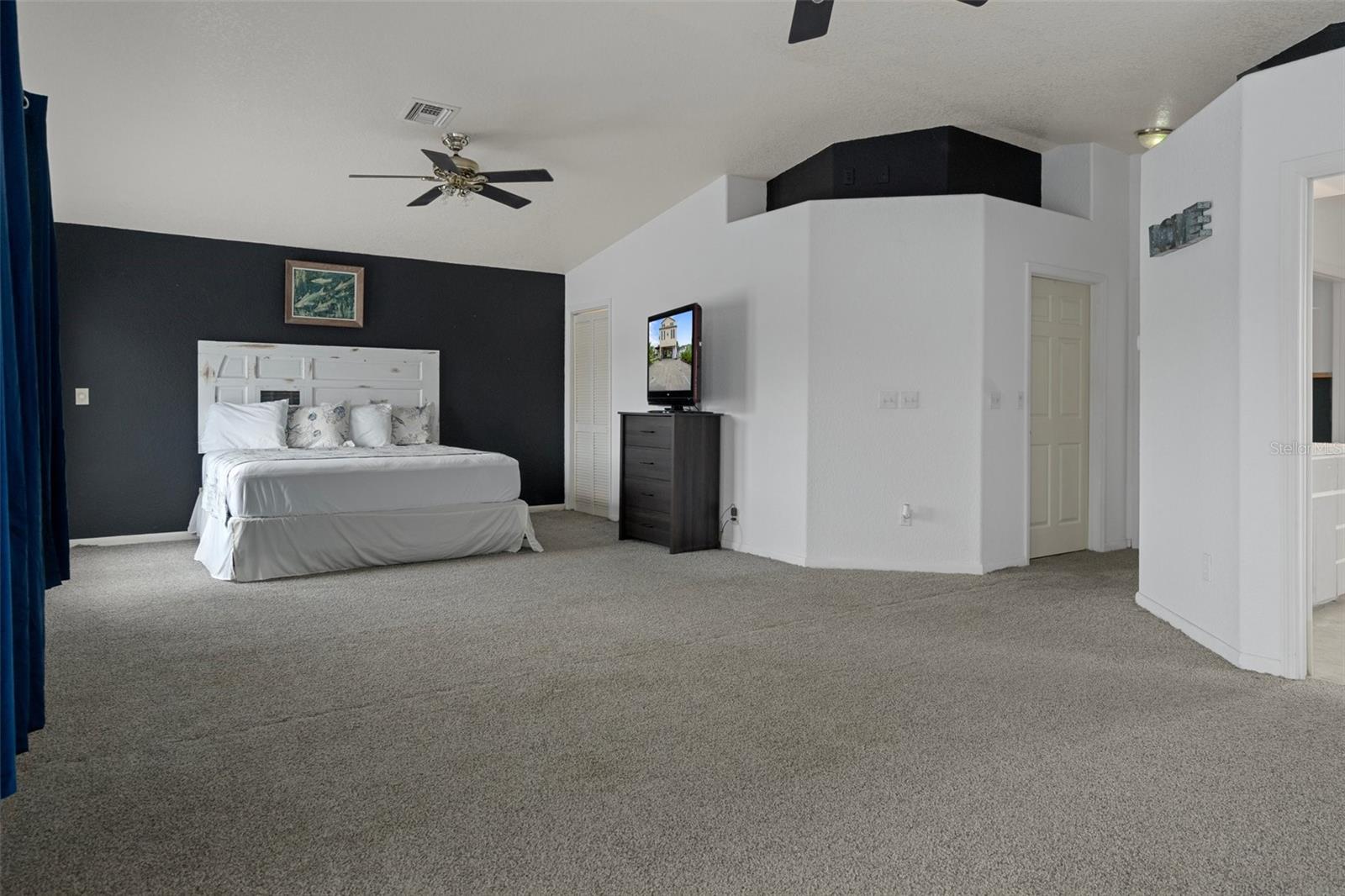 6245 ISLAND DR, WEEKI WACHEE, FL, 34607