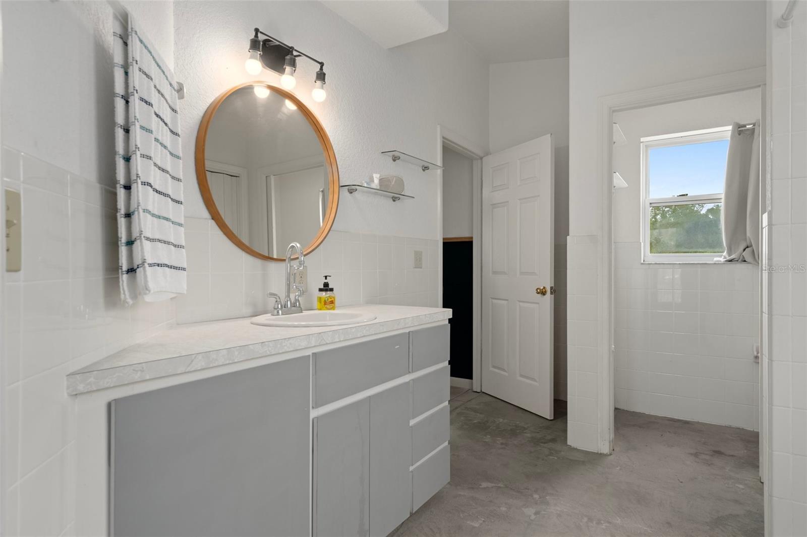 6245 ISLAND DR, WEEKI WACHEE, FL, 34607