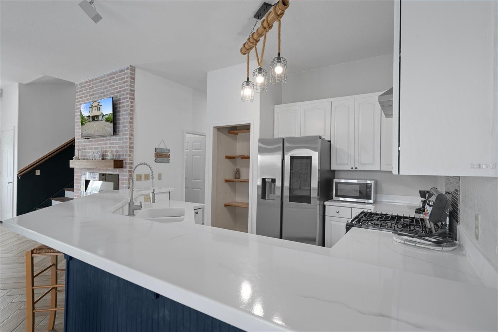 6245 ISLAND DR, WEEKI WACHEE, FL, 34607