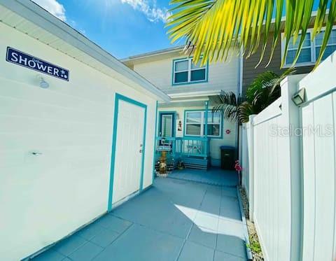 253 CHERIE DOWN LN, CAPE CANAVERAL, FL, 32920