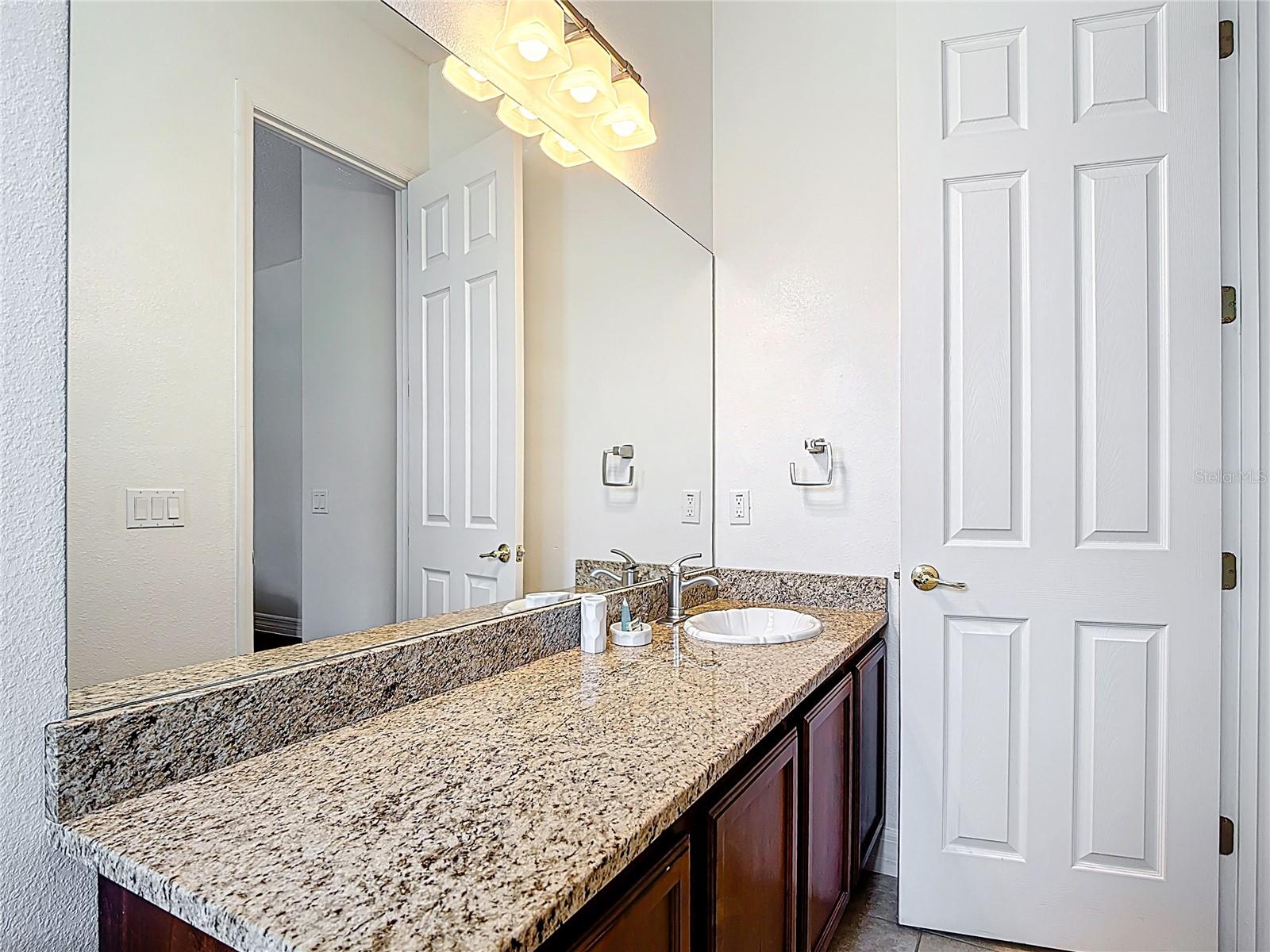 2806 SPINNING SILK CT, KISSIMMEE, FL, 34747