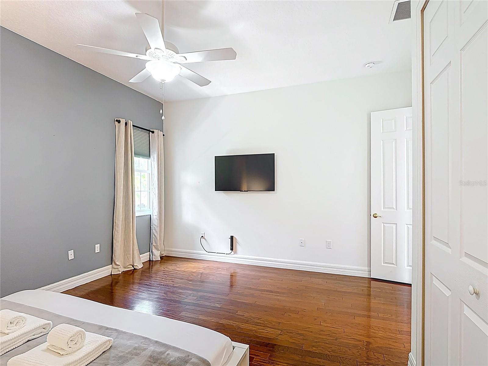 2806 SPINNING SILK CT, KISSIMMEE, FL, 34747