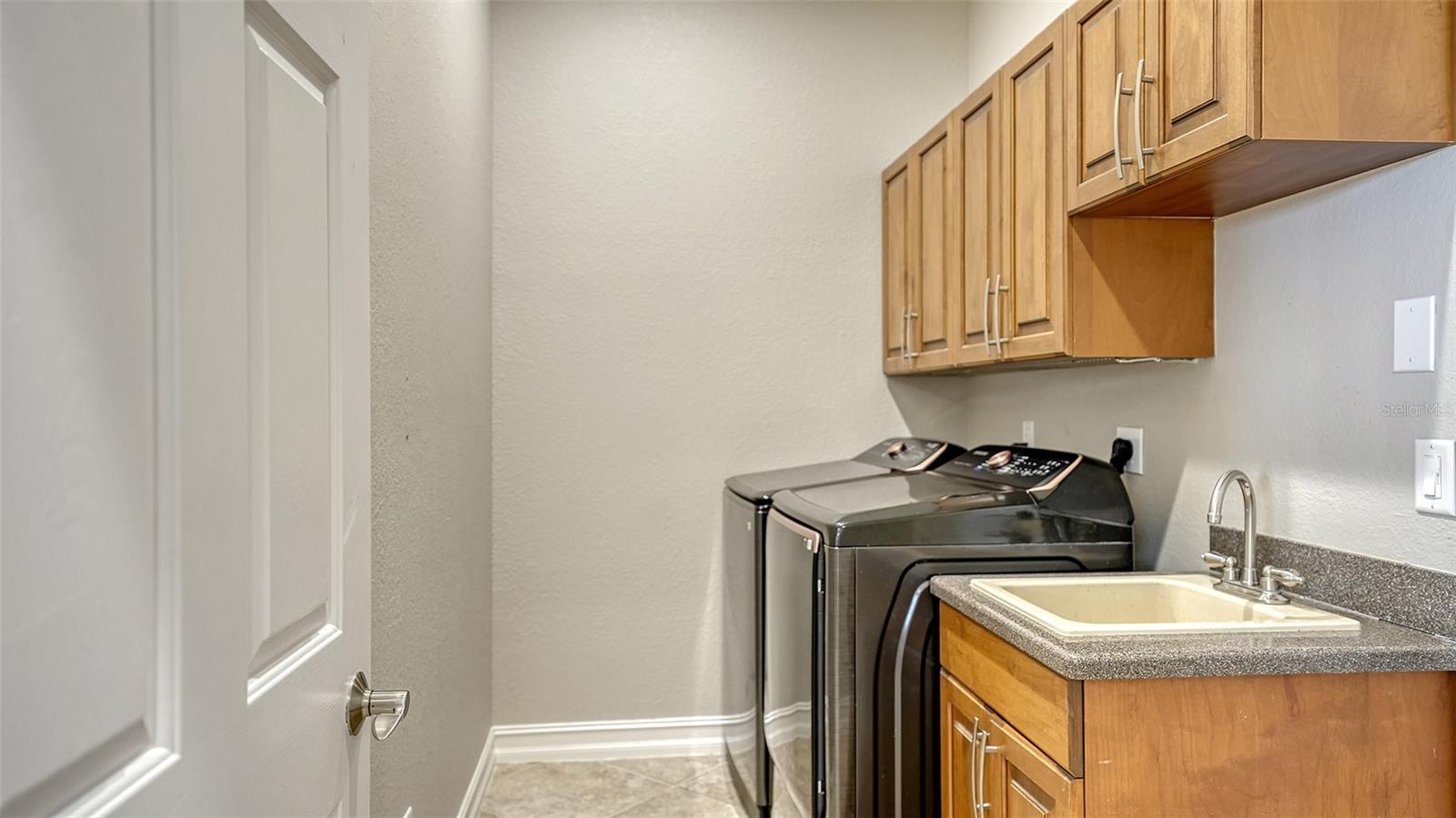 242 PESARO DR, NORTH VENICE, FL, 34275