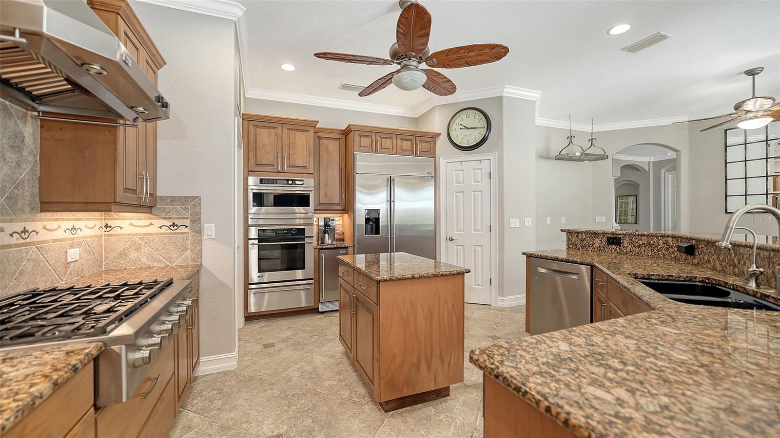 242 PESARO DR, NORTH VENICE, FL, 34275