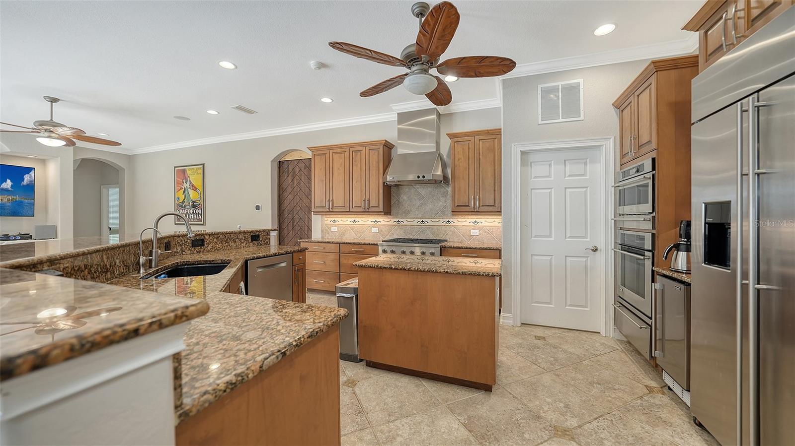 242 PESARO DR, NORTH VENICE, FL, 34275