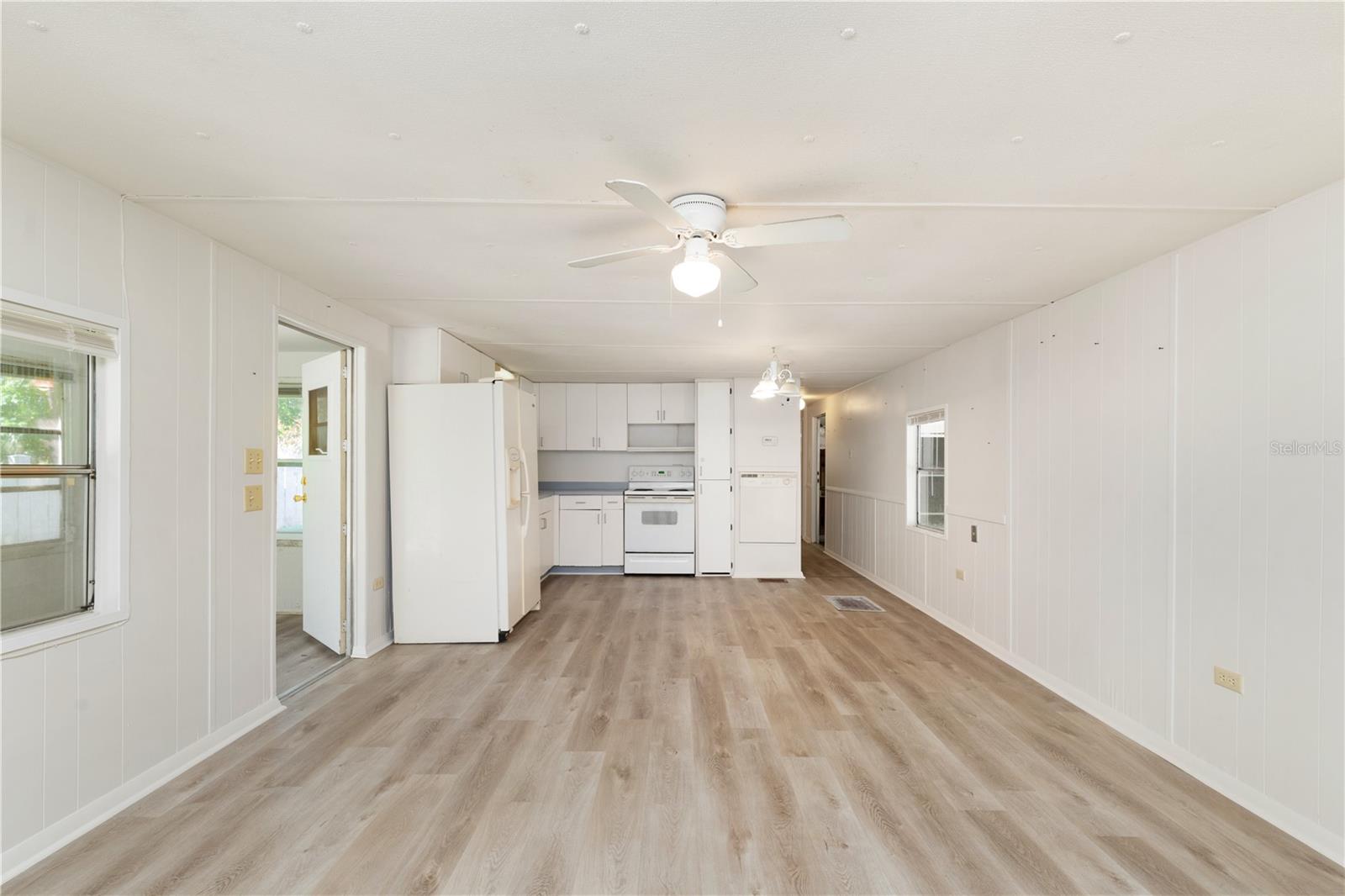 TB8403860 Property Photo