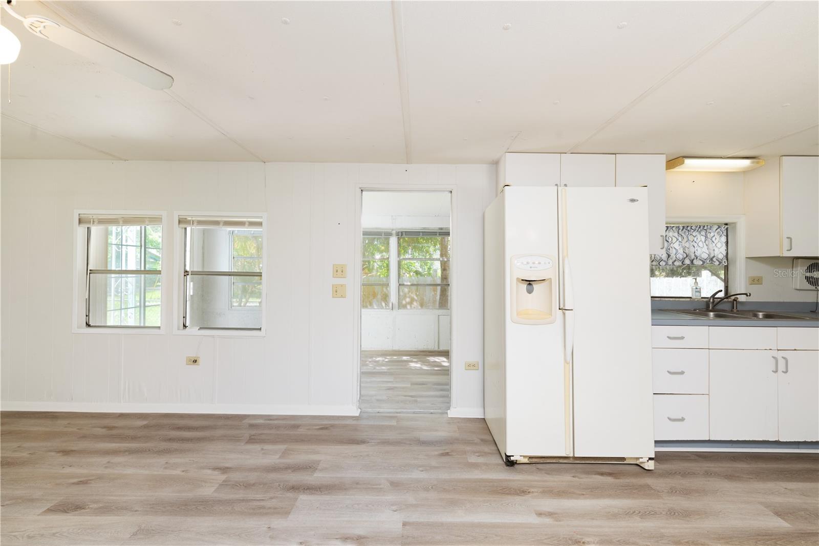 TB8403860 Property Photo