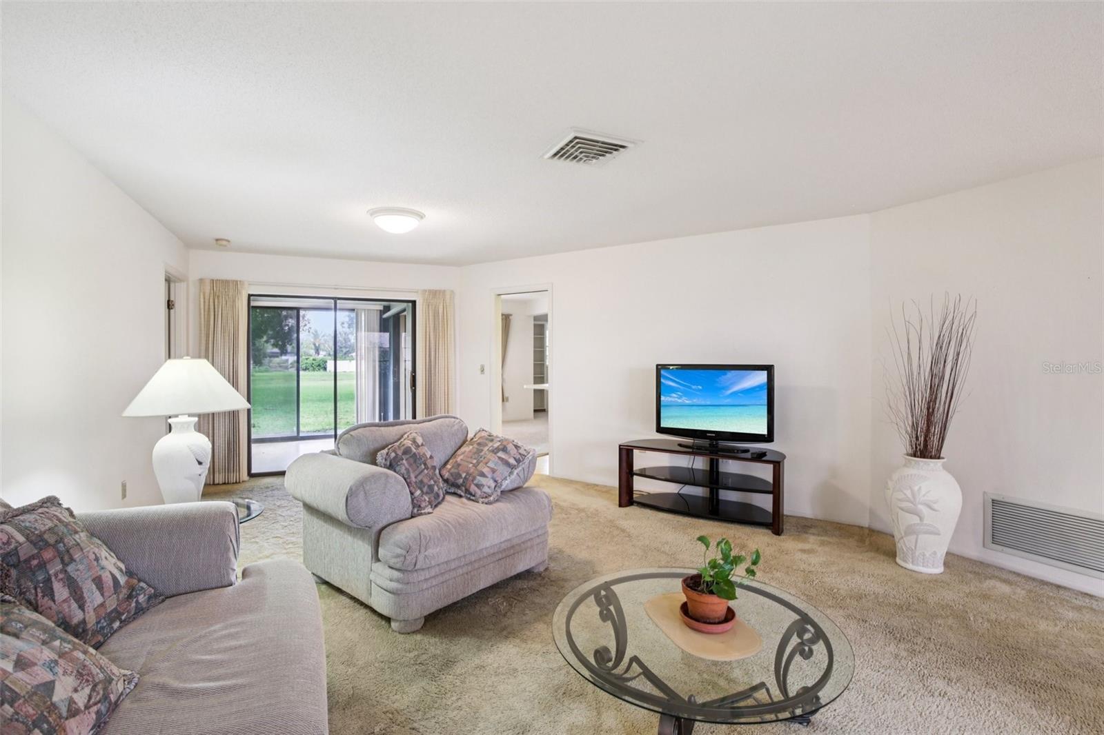 A4657924 Property Photo