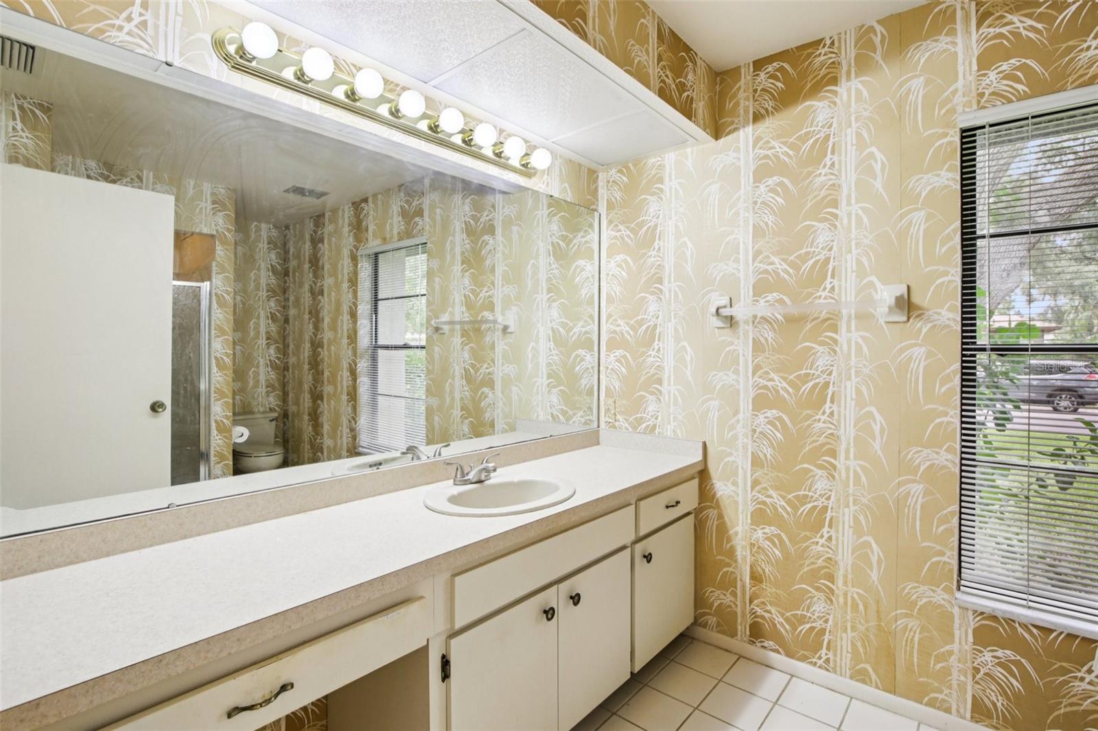 A4657924 Property Photo
