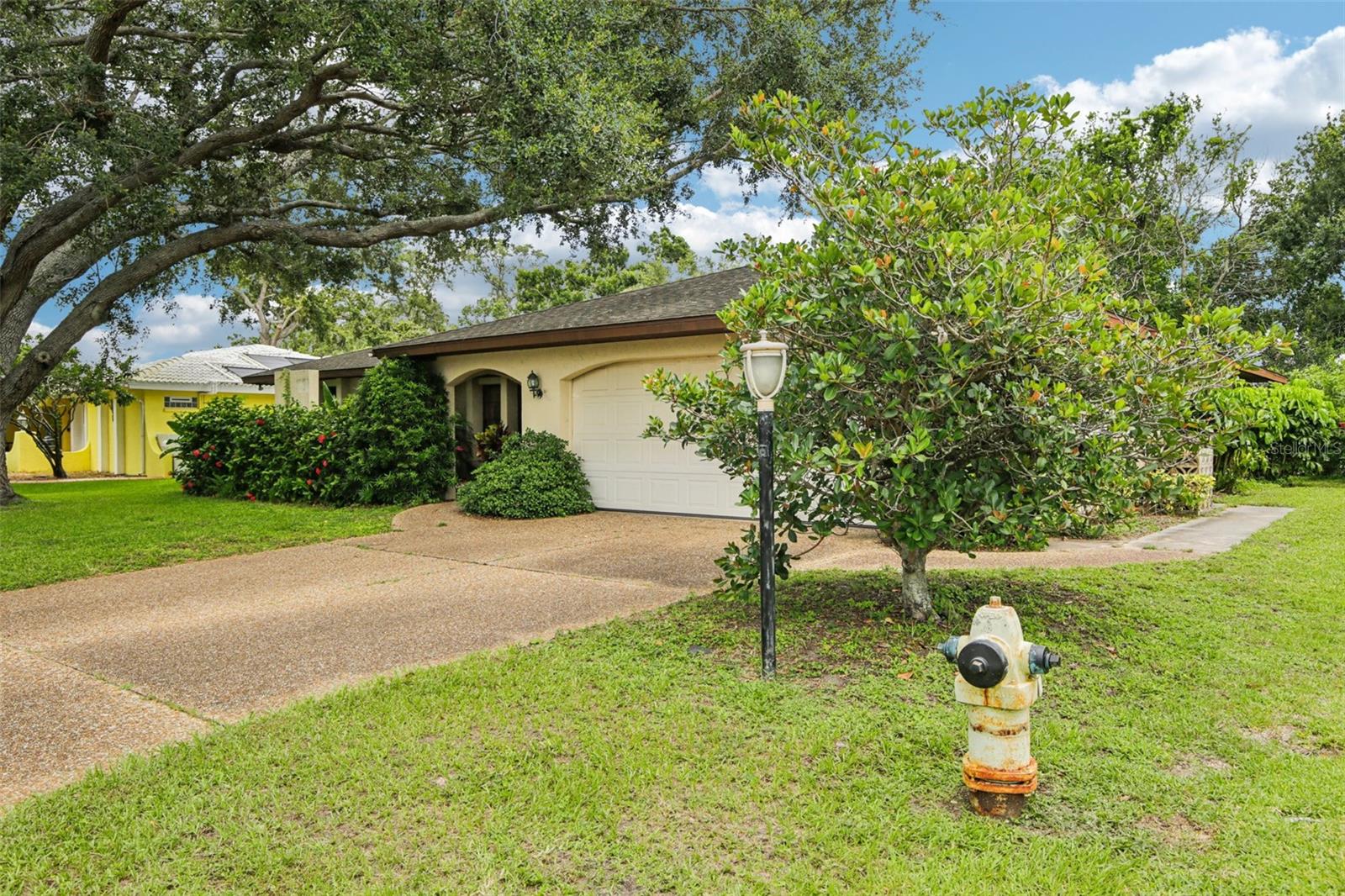 A4657924 Property Photo