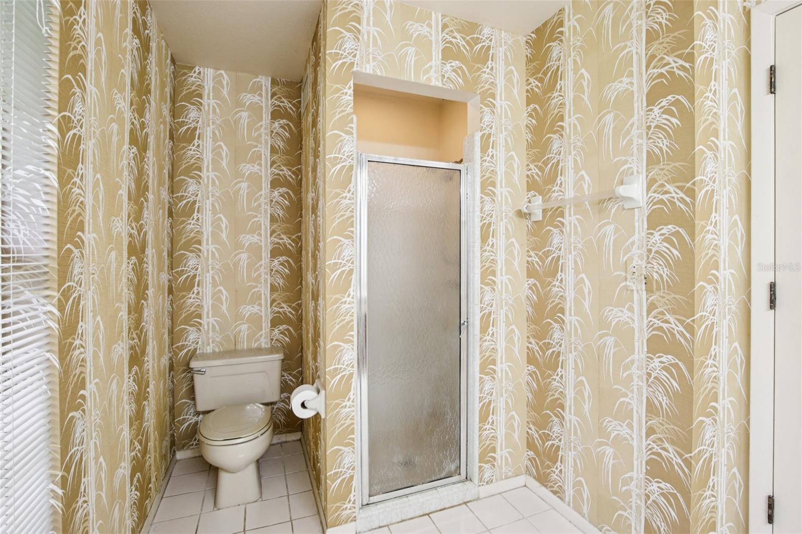 A4657924 Property Photo