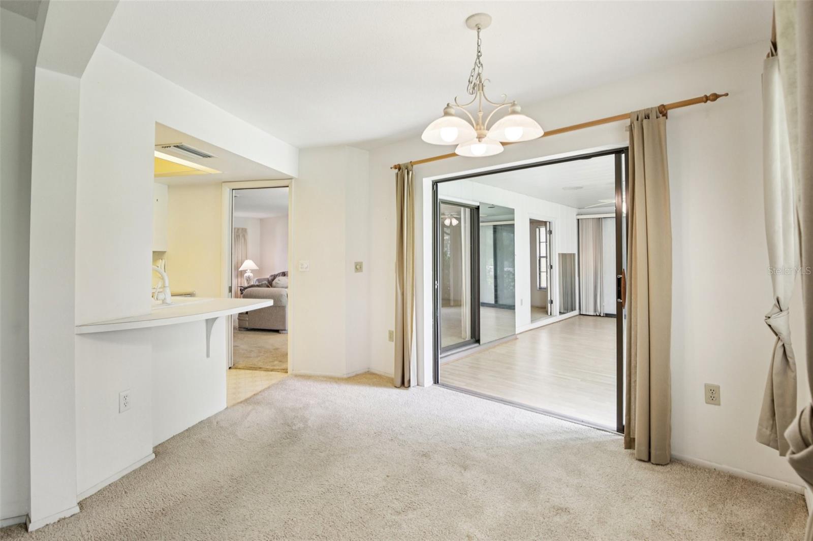 A4657924 Property Photo