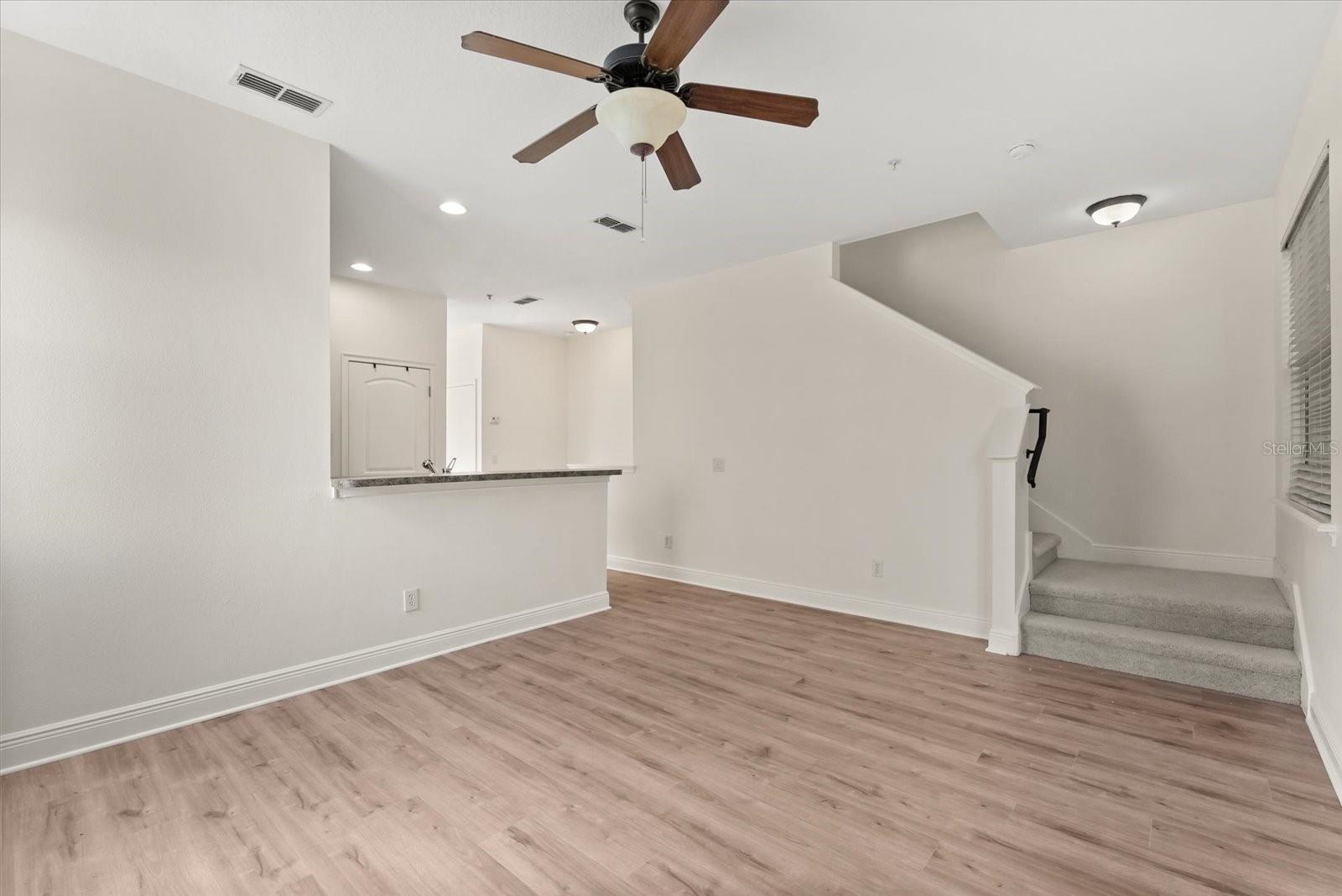 11 W HARDING ST #E, ORLANDO, FL, 32806