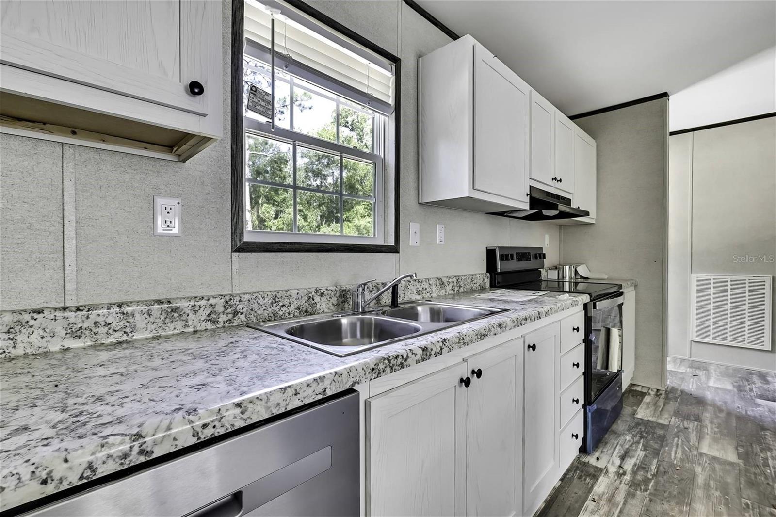 3246 S LEE WAY, HOMOSASSA, FL, 34448