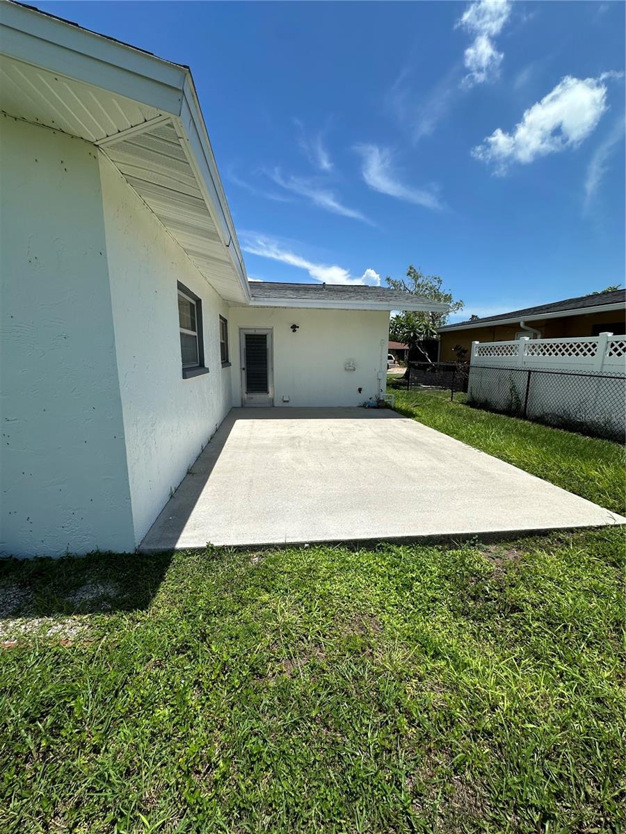 20 ANNAPOLIS LN, ROTONDA WEST, FL, 33947