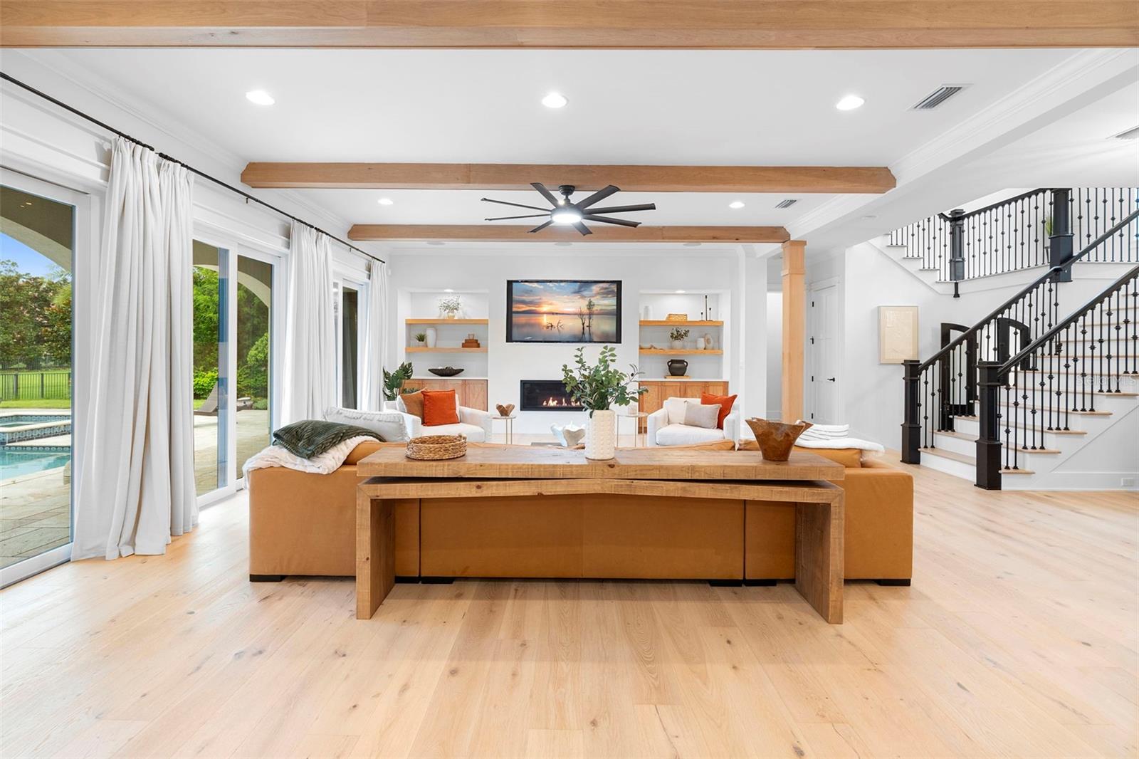 V4943597 Property Photo