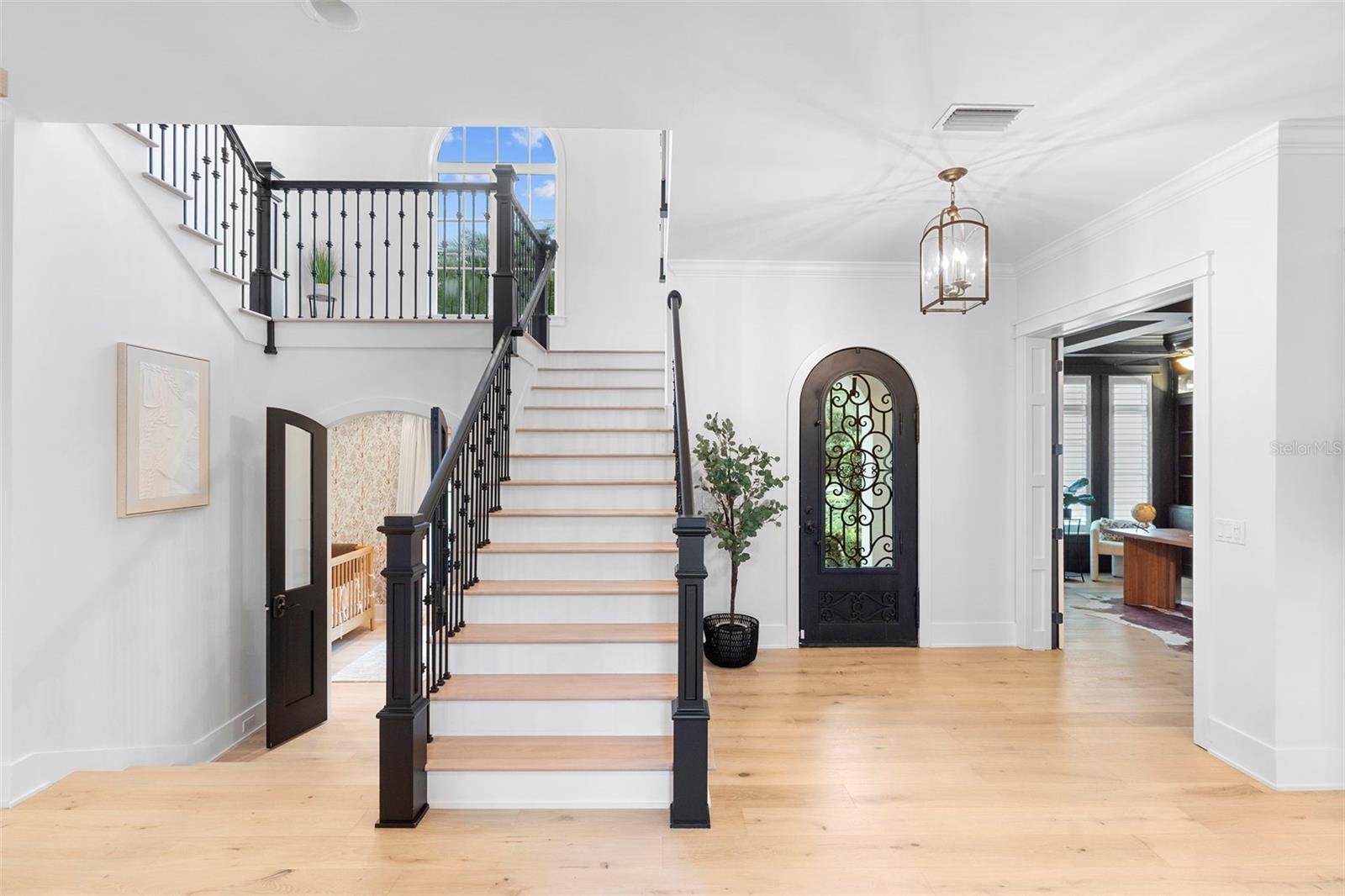 V4943597 Property Photo