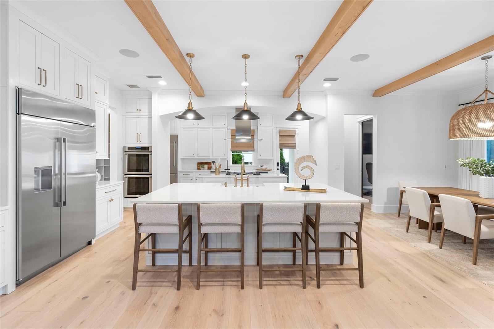 V4943597 Property Photo