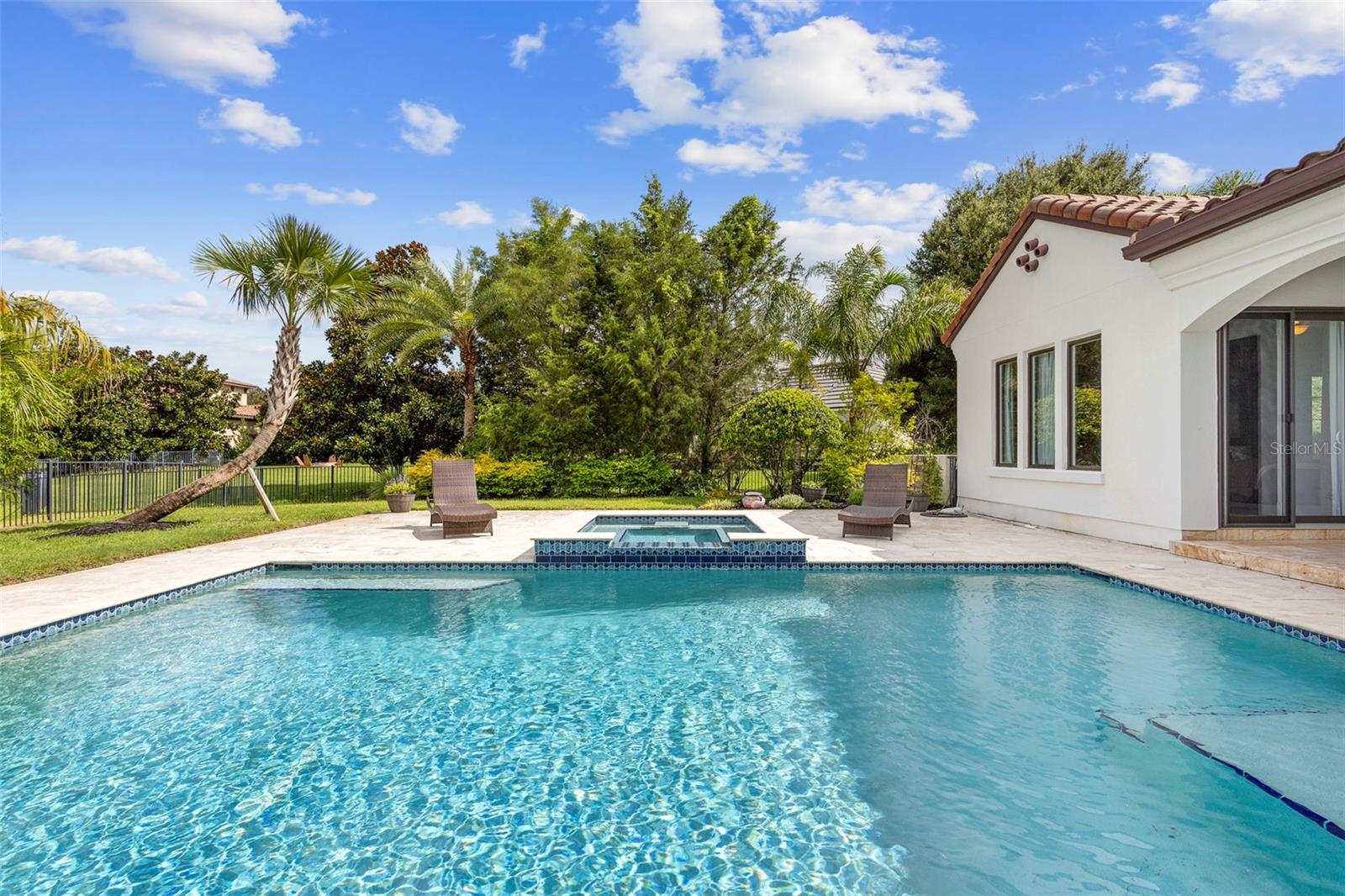 V4943597 Property Photo