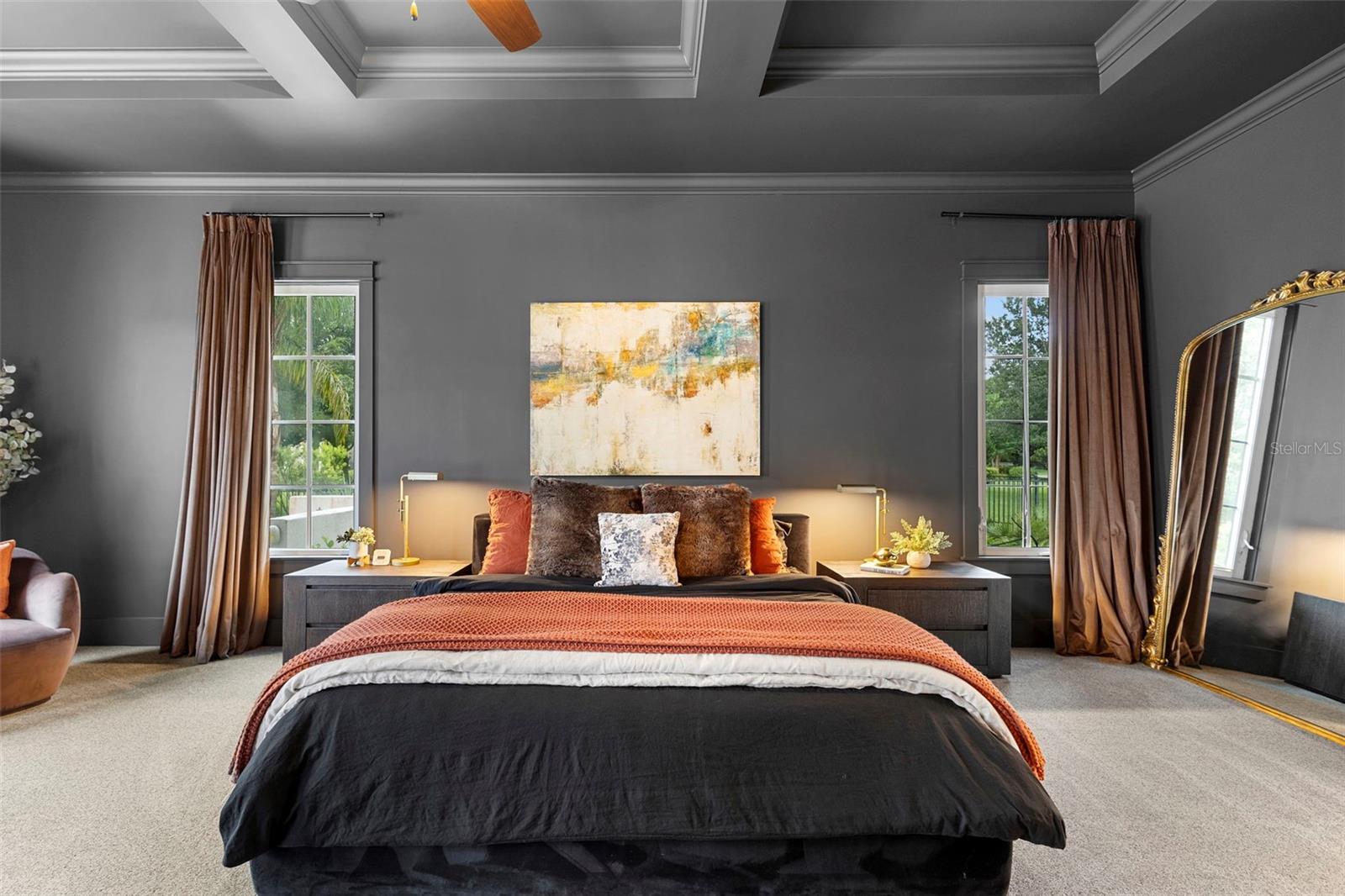 V4943597 Property Photo