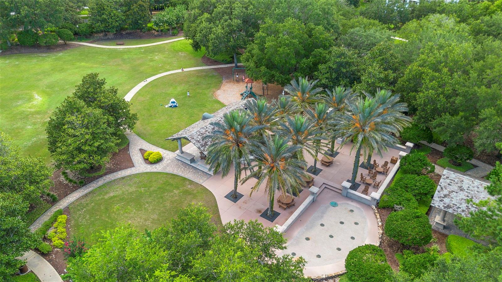 V4943597 Property Photo