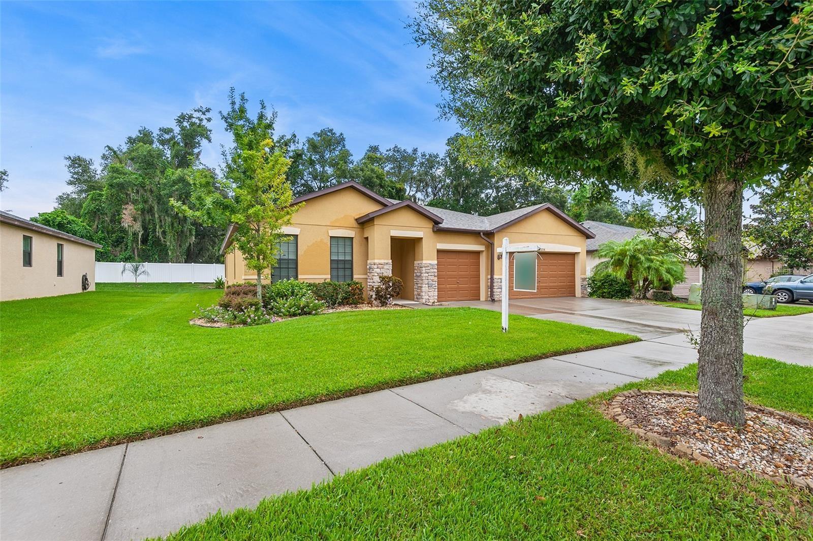 2236 LANDSIDE DR, VALRICO, FL, 33594